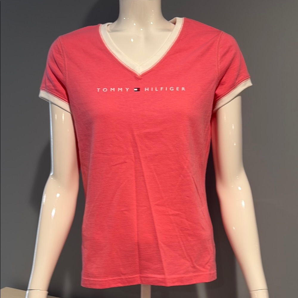 NWOT Tommy Hilfiger Pink Fitted Short Sleeve Tee
